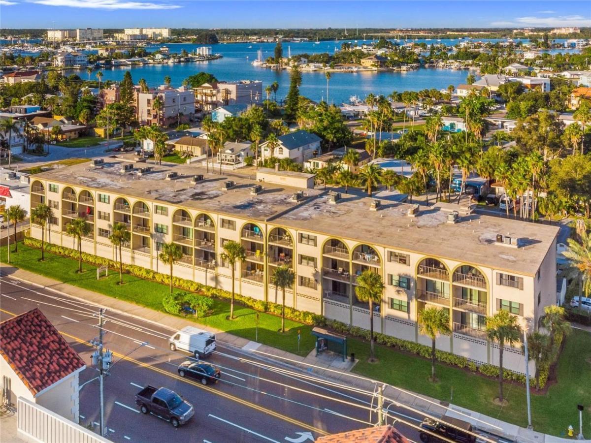 Escape To Paradise St. Pete Beach Exterior foto